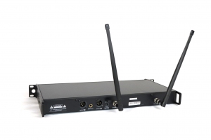 RFIntell QL7R/T1-A 651,800-683,400 МГц 2-канальная радиосистема с 2-мя ручными микрофонами в Осинниках